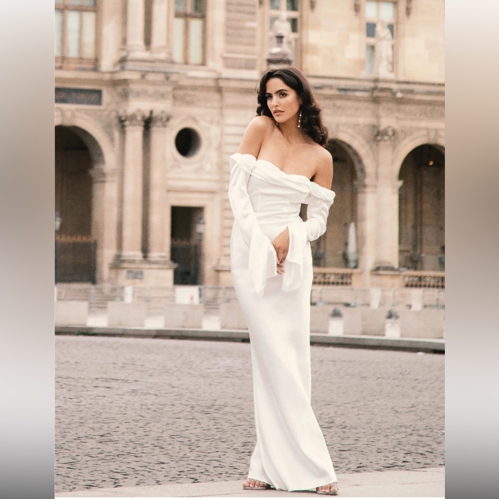 Meshki wedding dress